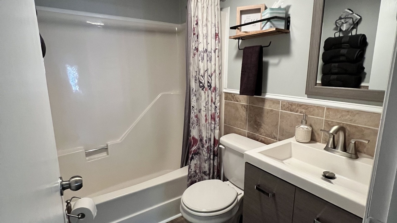 Photo of Bathroom in Pocono Lake