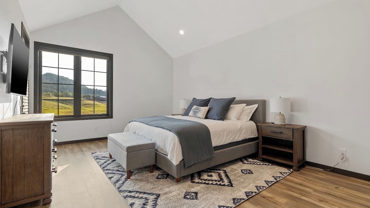 Photo of Bedroom in Sturgis