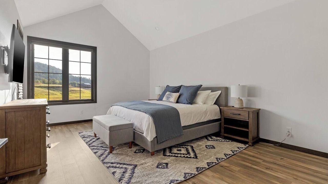 Photo of Bedroom in Sturgis