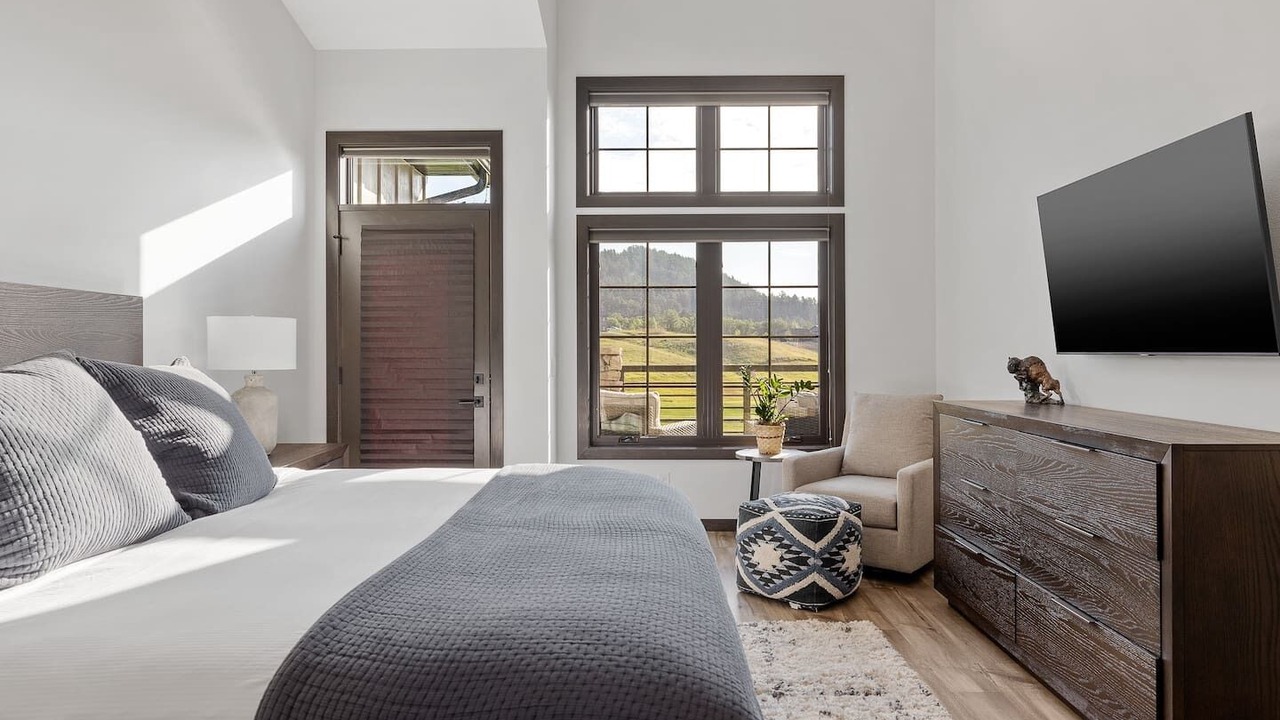 Photo of Bedroom in Sturgis