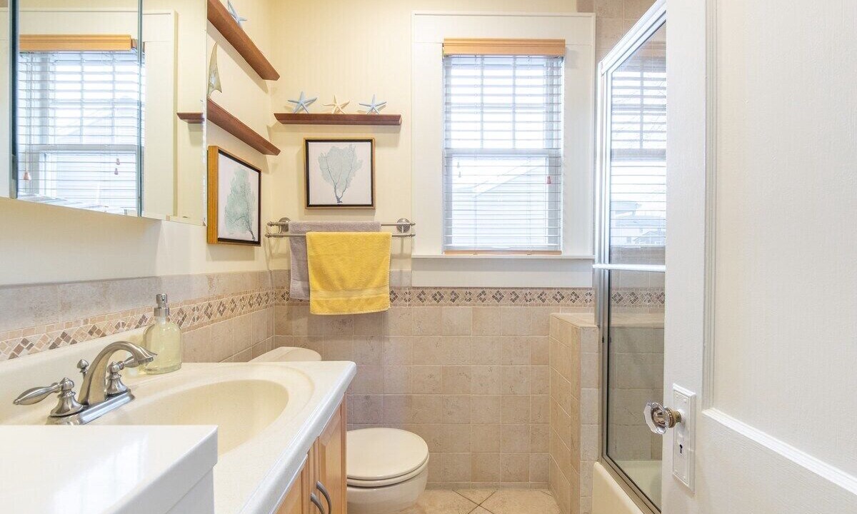 Photo of Bathroom in Belmar