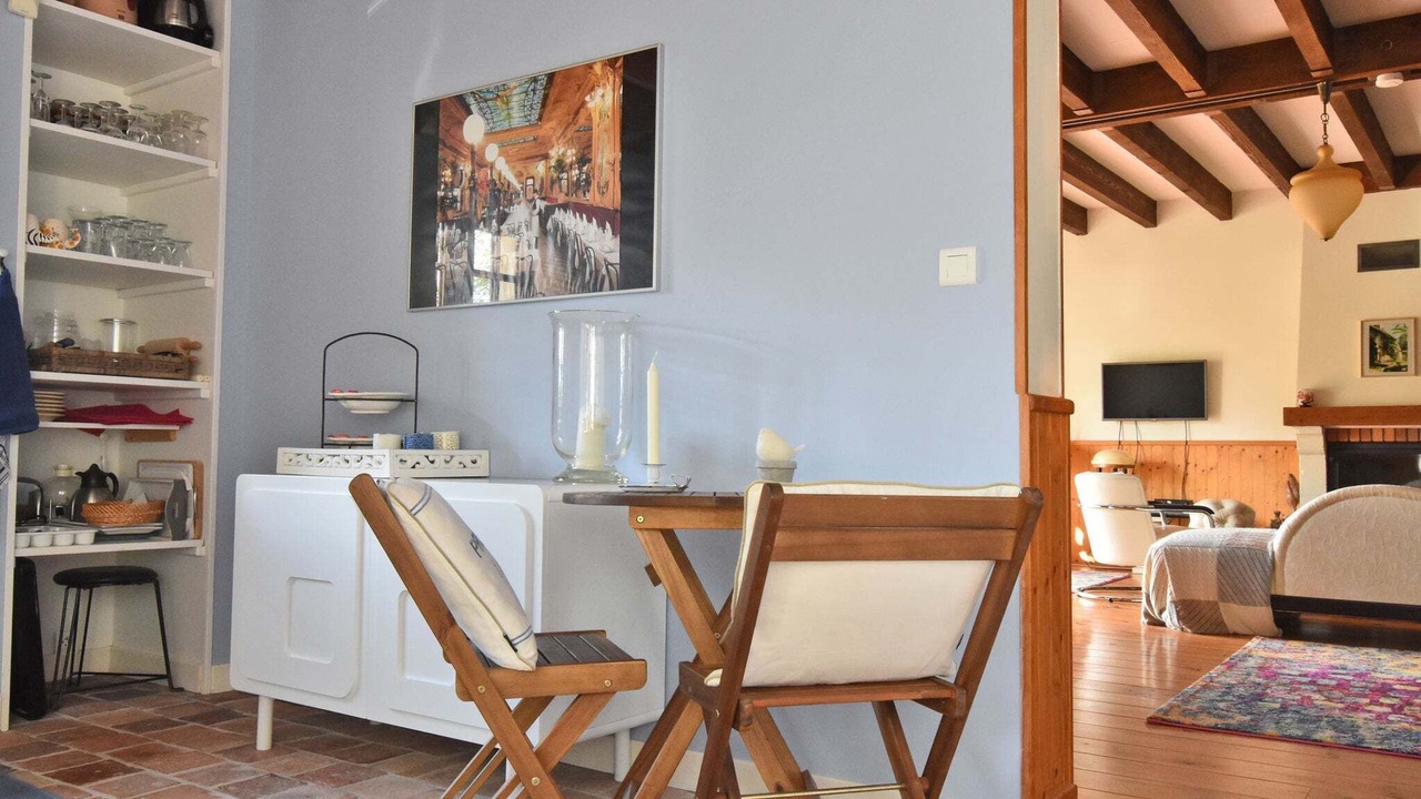 Photo of Others in Le Chatelet