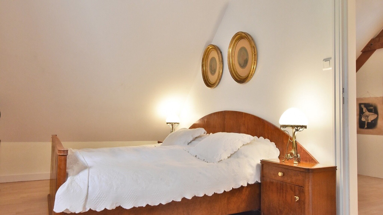 Photo of Others in Le Chatelet