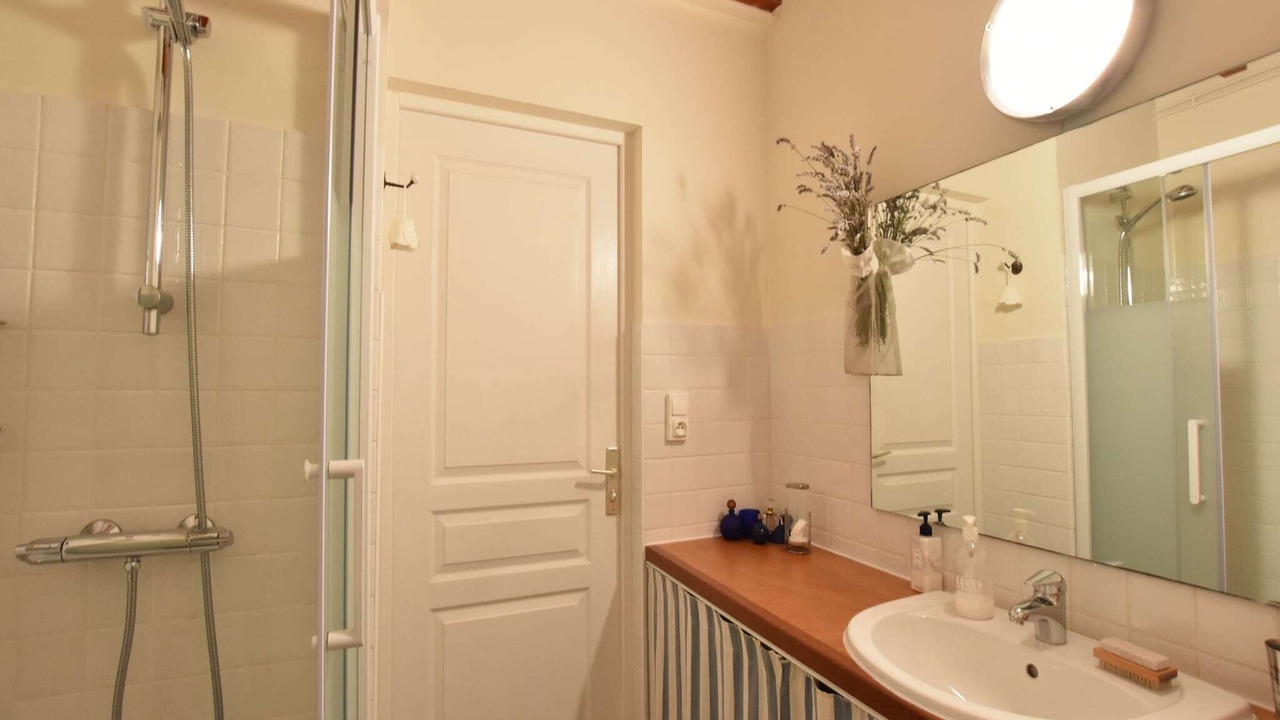 Photo of Bathroom in Le Chatelet