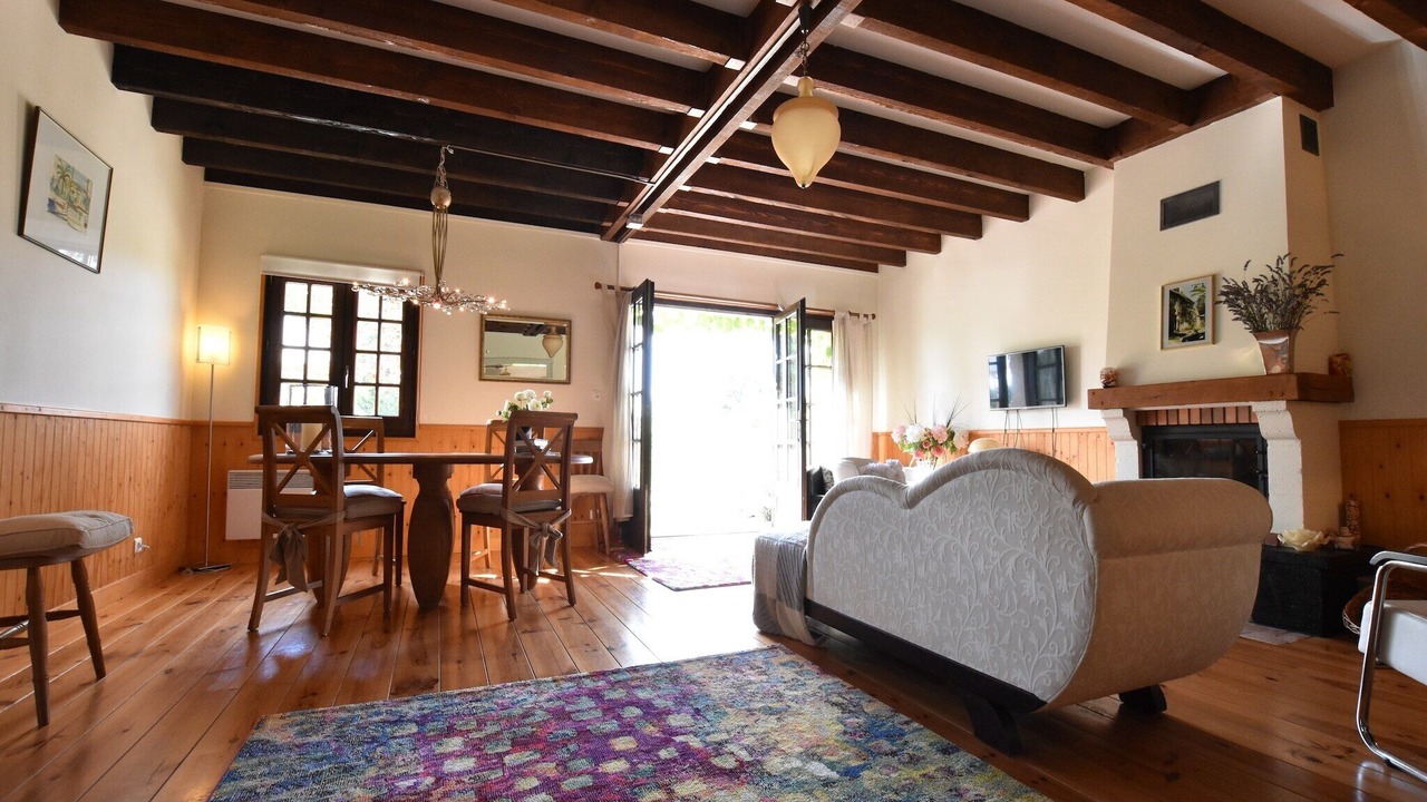 Photo of Livingroom in Le Chatelet