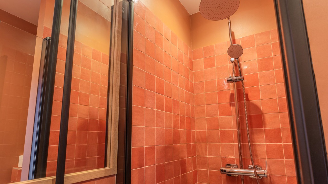 Photo of Bathroom in Arcueil