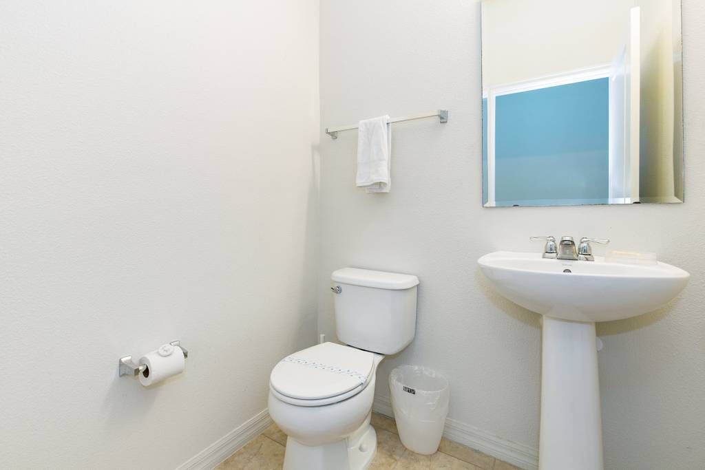 Photo of Bathroom in Crystal Cove