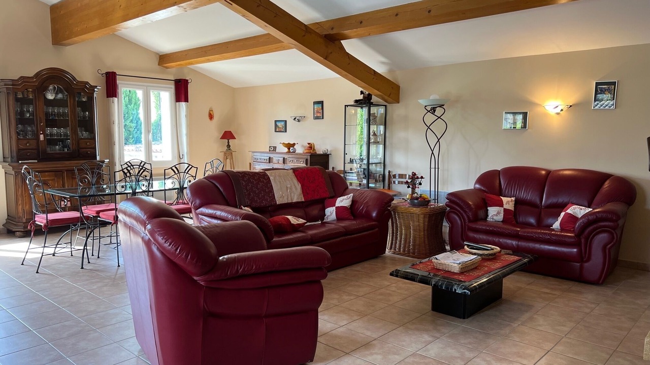 Photo of Livingroom in Sablet
