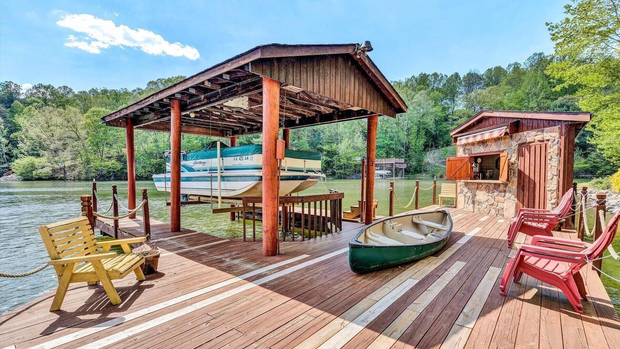 Photo of Outdoor in Goodview