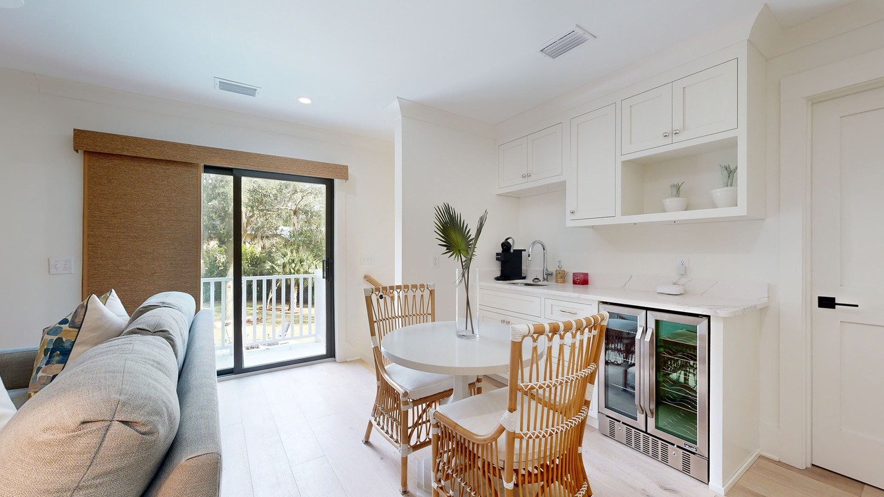 Photo of Others in Sea Island