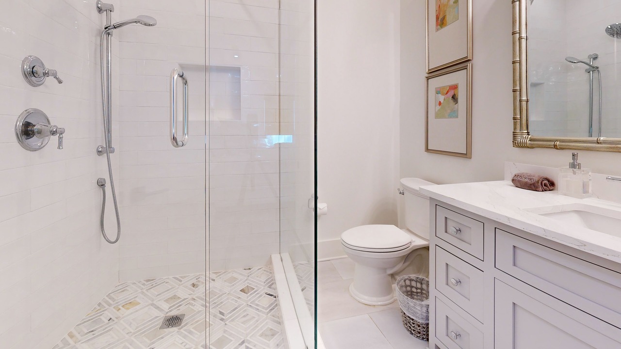 Photo of Bathroom in Sea Island