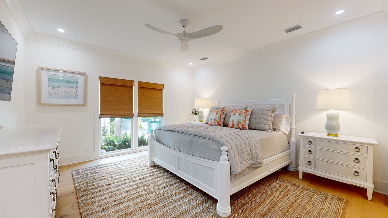 Photo of Others in Sea Island