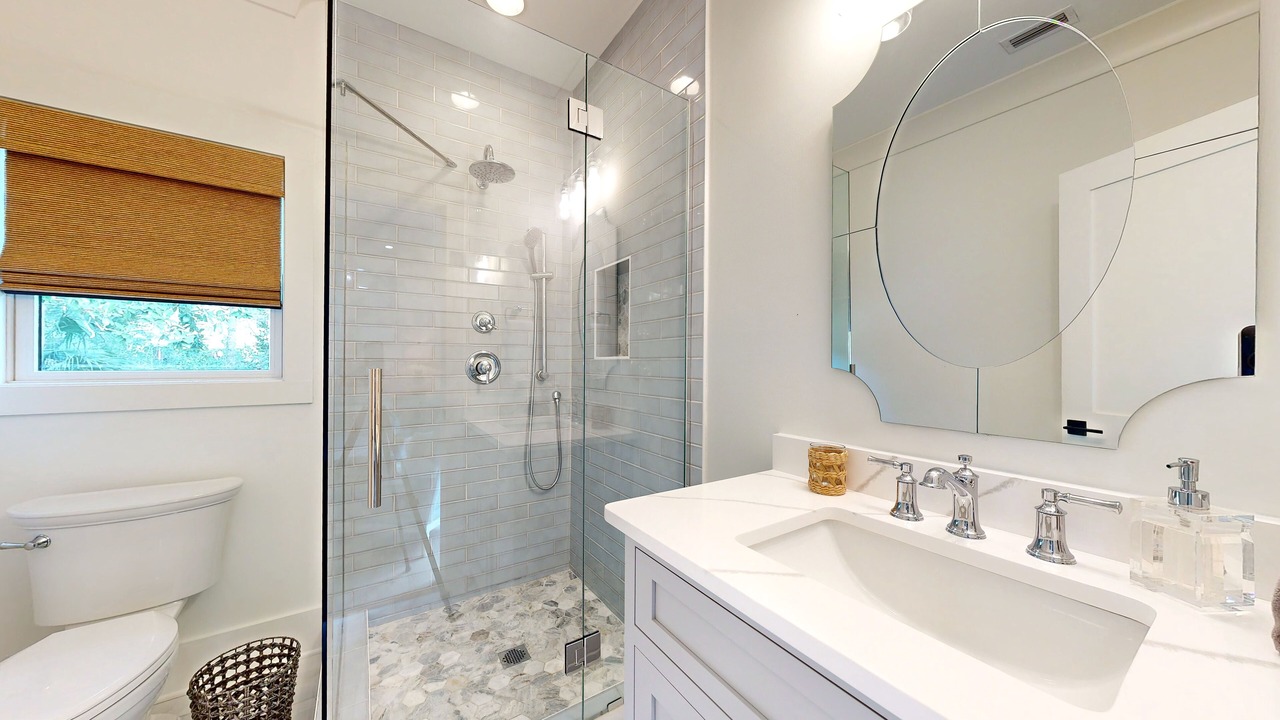 Photo of Others in Sea Island