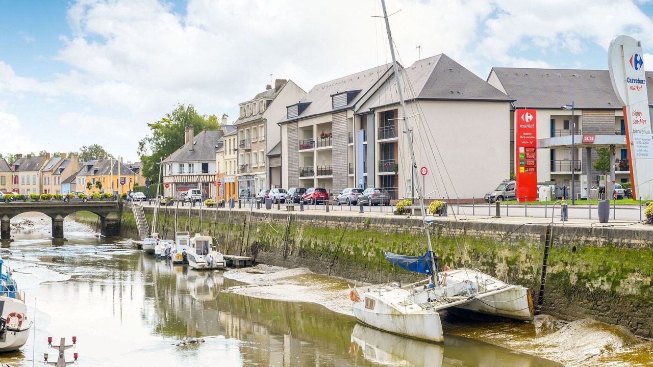 Photo of Others in Isigny-sur-Mer