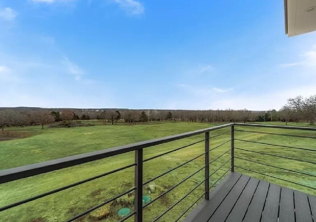 Photo of Outdoor in Ardmore