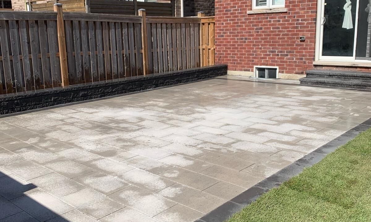 Photo of Outdoor in Oshawa