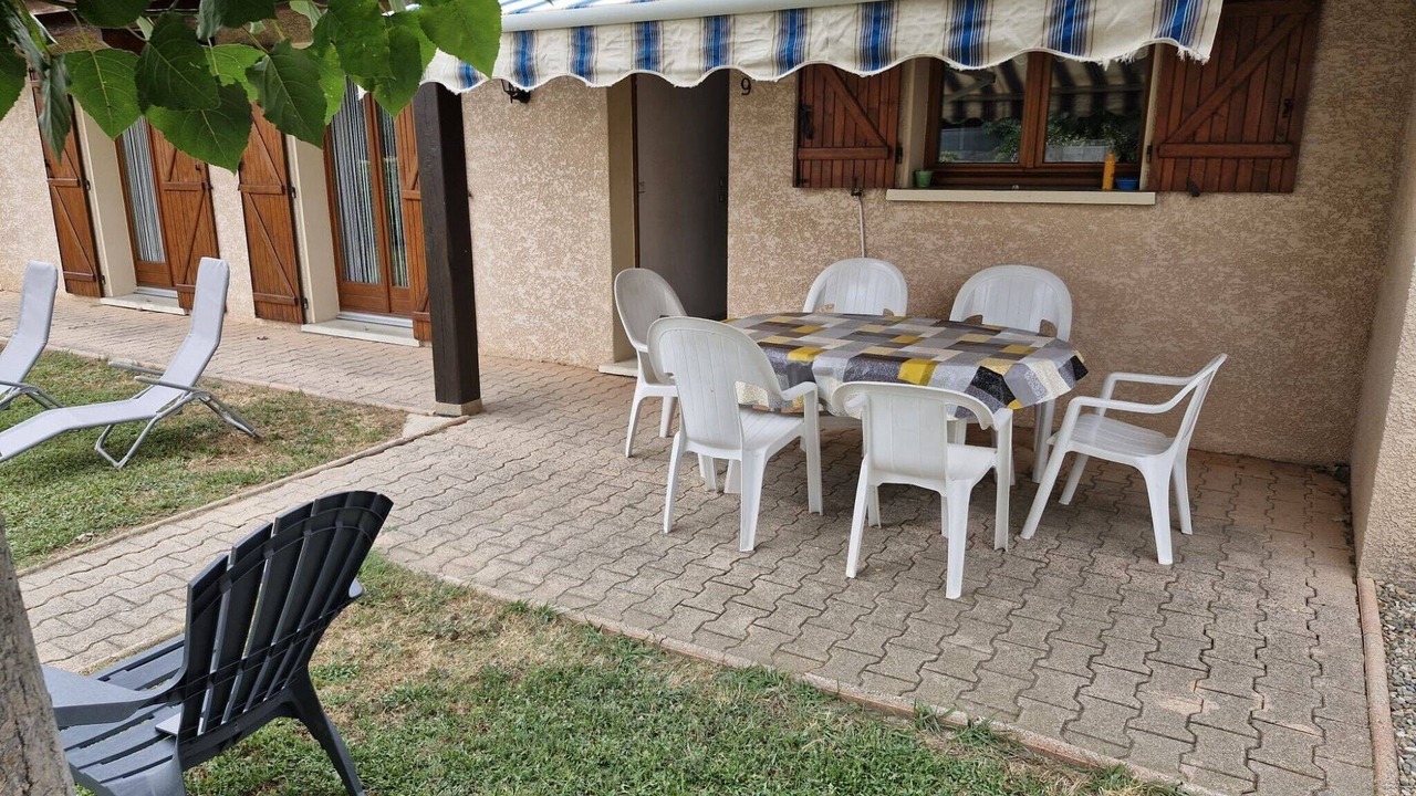 Photo of Patio Balcony in Saint-Genies-de-Fontedit