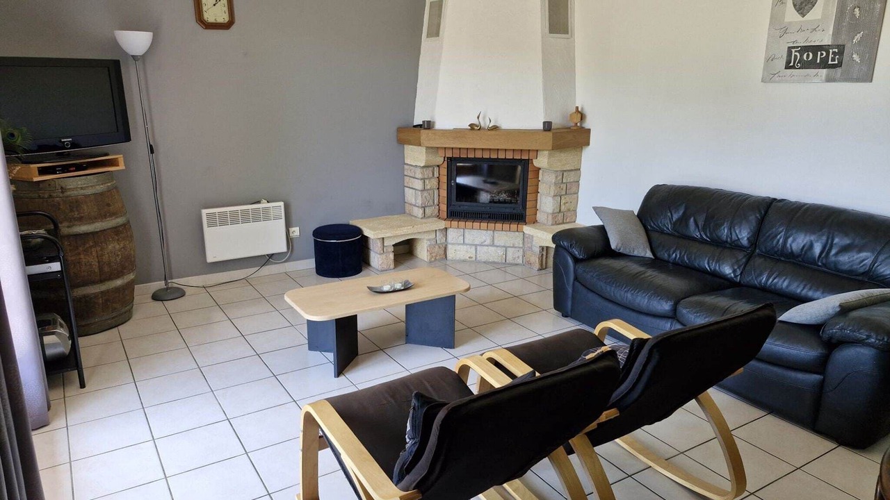 Photo of Livingroom in Saint-Genies-de-Fontedit