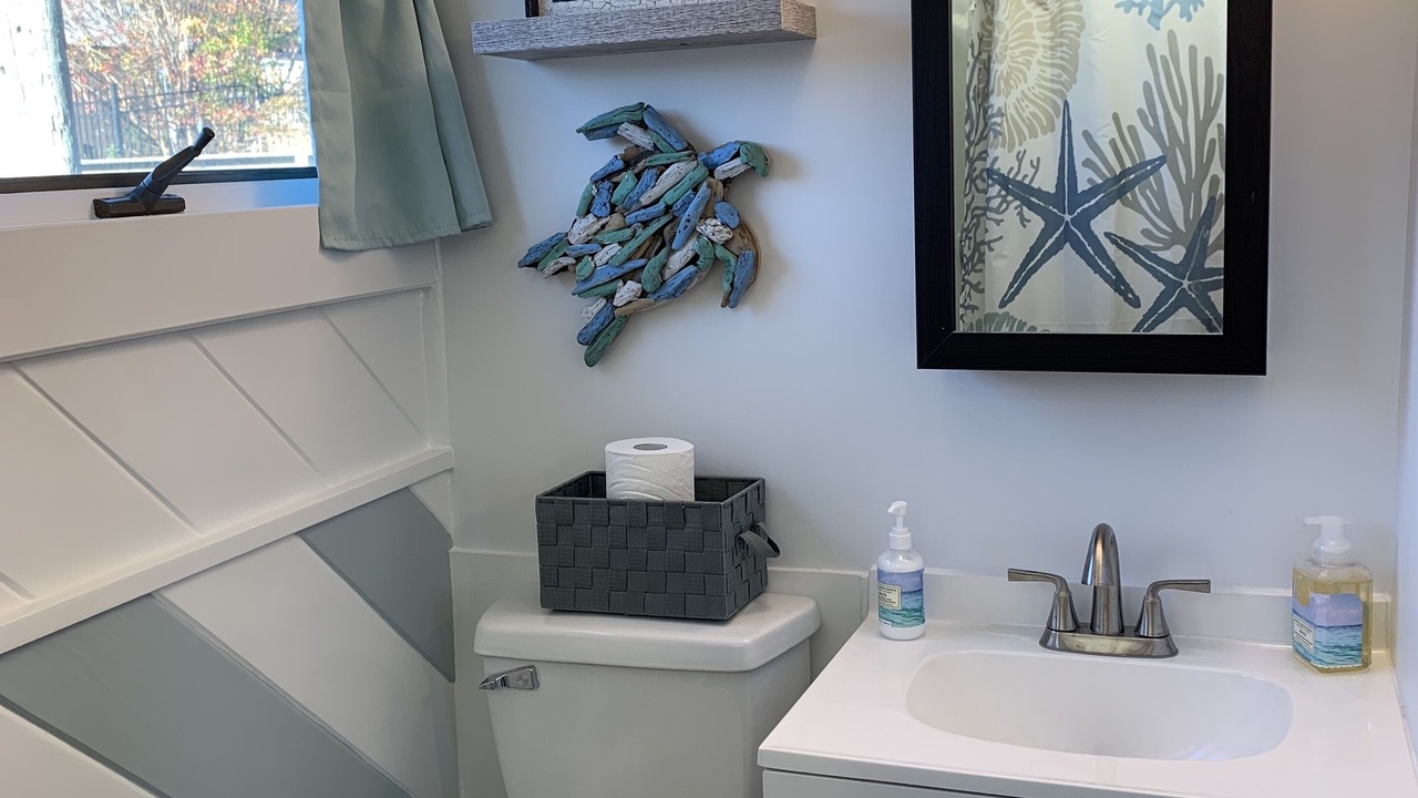 Photo of Bathroom in Riverhead