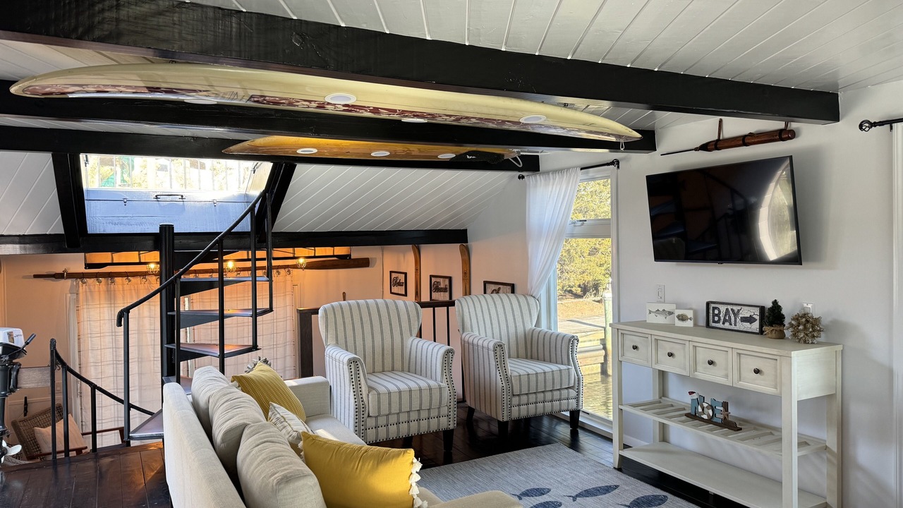 Photo of Livingroom in Riverhead