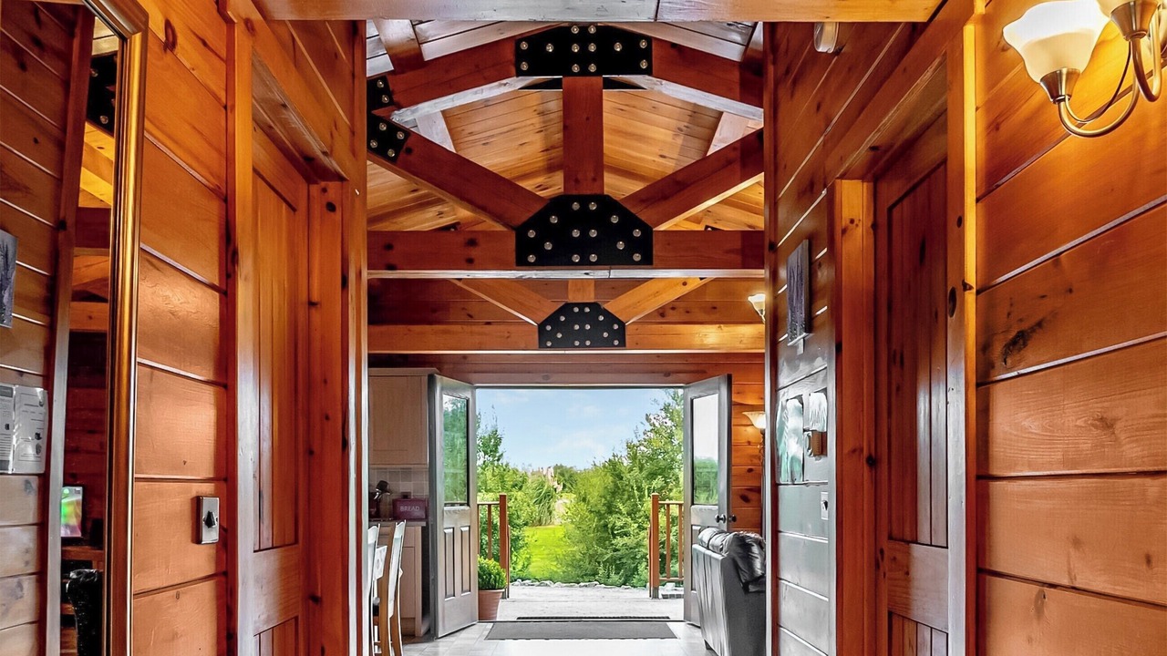 Photo of Others in Old Leake