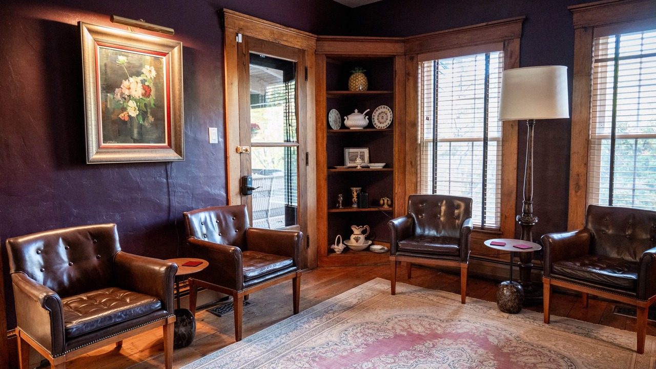 Photo of Bedroom in Gaysville