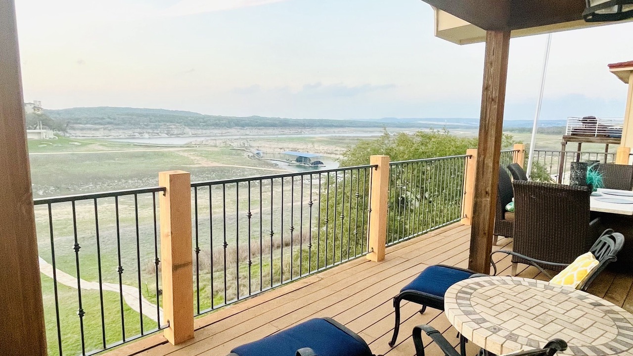 Photo of Patio Balcony in Highland Lake Estates