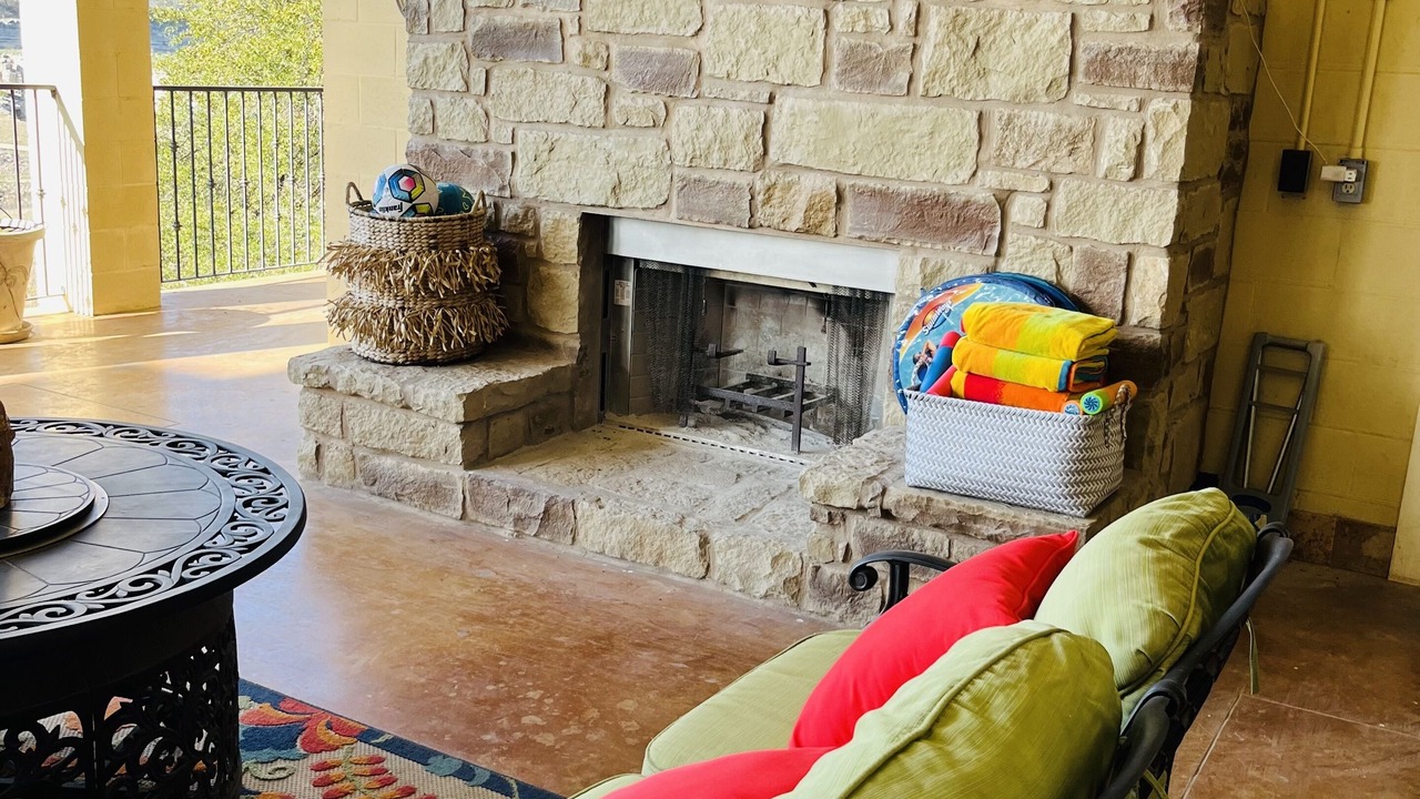 Photo of Livingroom in Highland Lake Estates