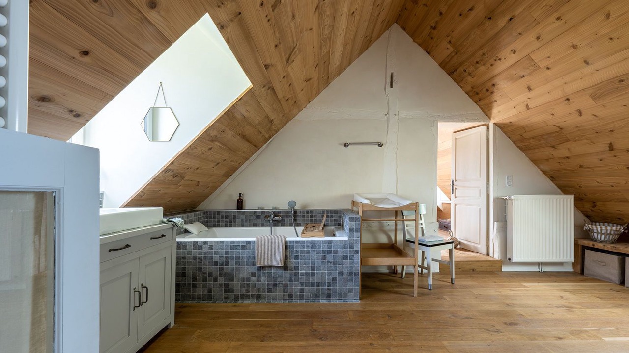 Photo of Bathroom in La Chapelle-Montligeon