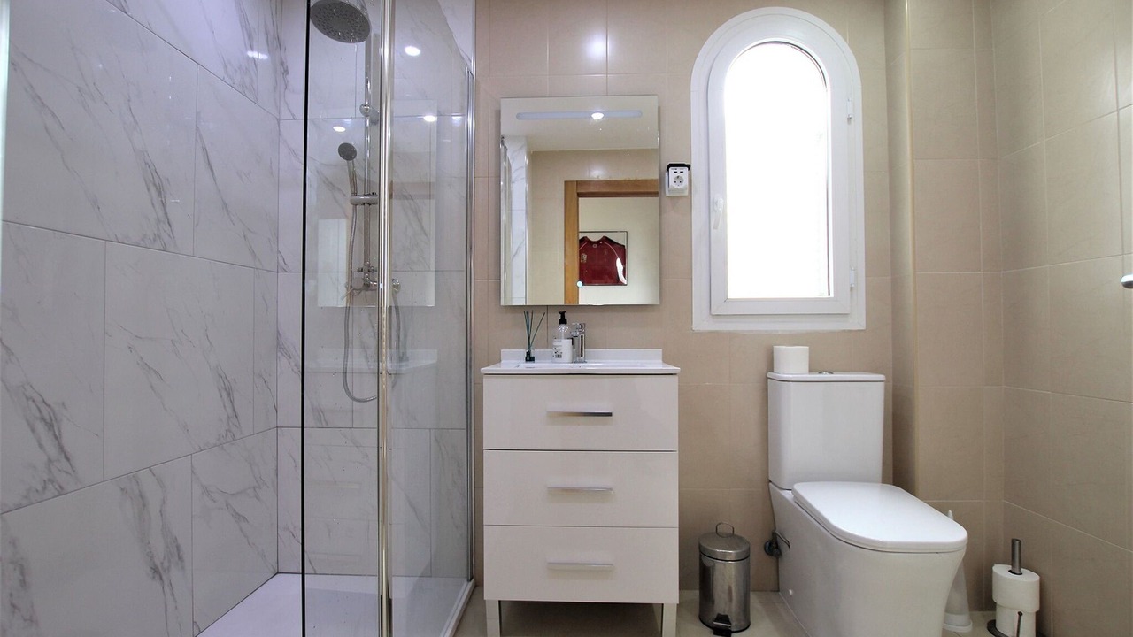 Photo of Bathroom in Jeronimo y Avileses y Balsicas de Arriba