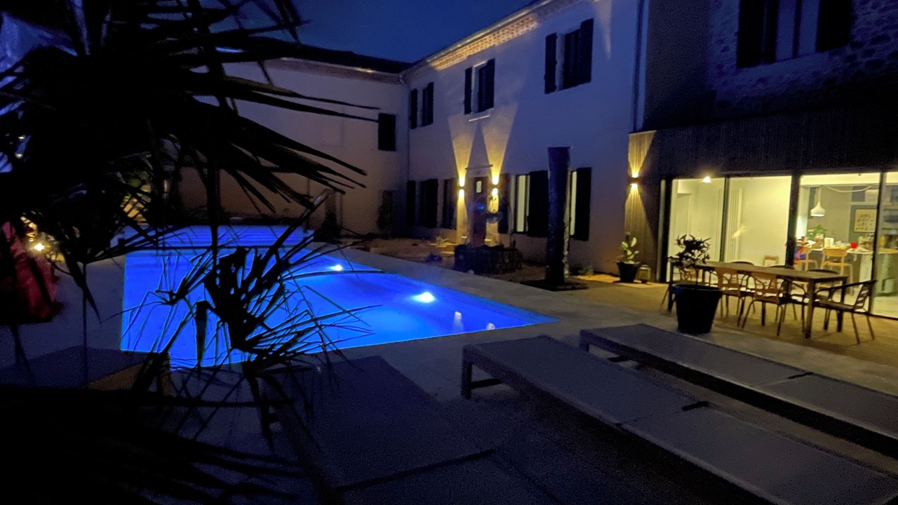 Photo of Outdoor in Montseret