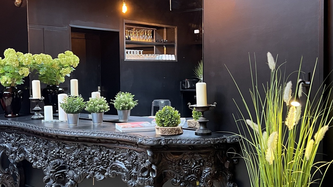 Photo of Others in Orbec