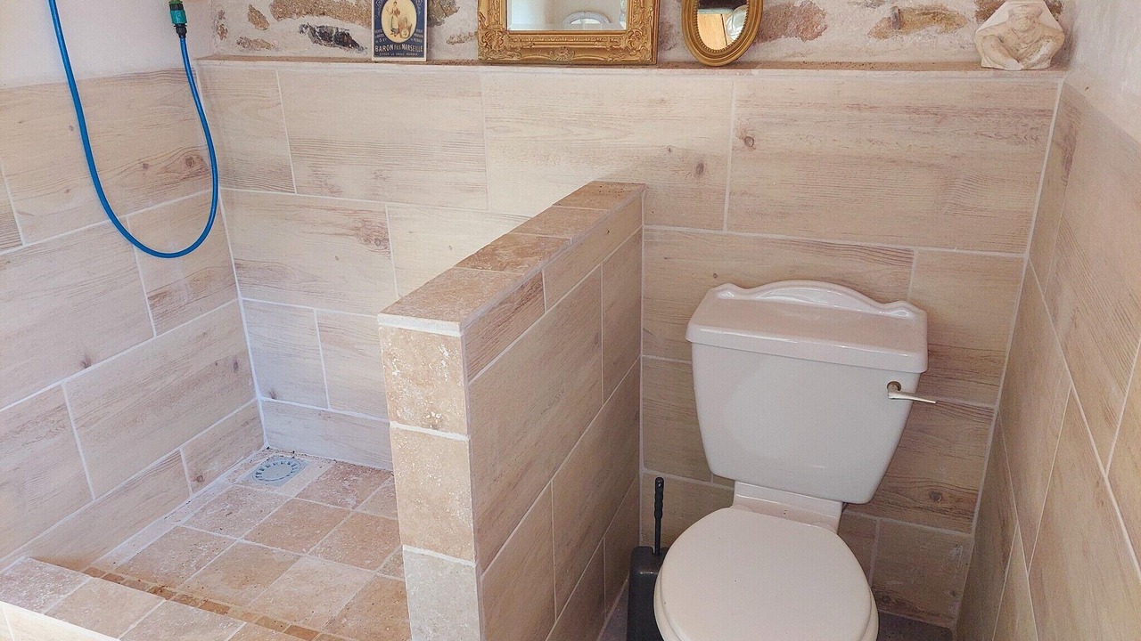 Photo of Bathroom in Roussines