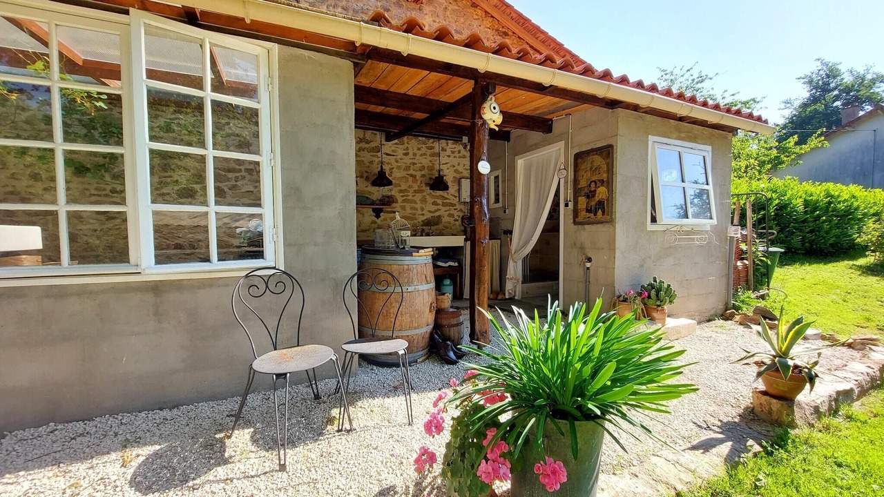 Photo of Outdoor in Roussines