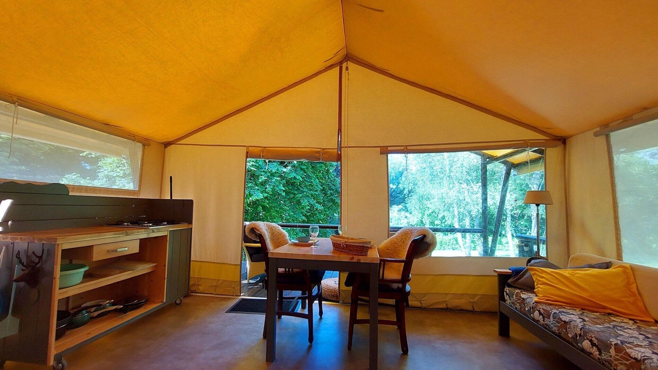 Photo of Others in Roussines