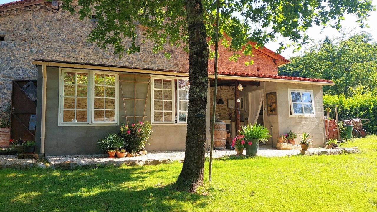 Photo of Outdoor in Roussines