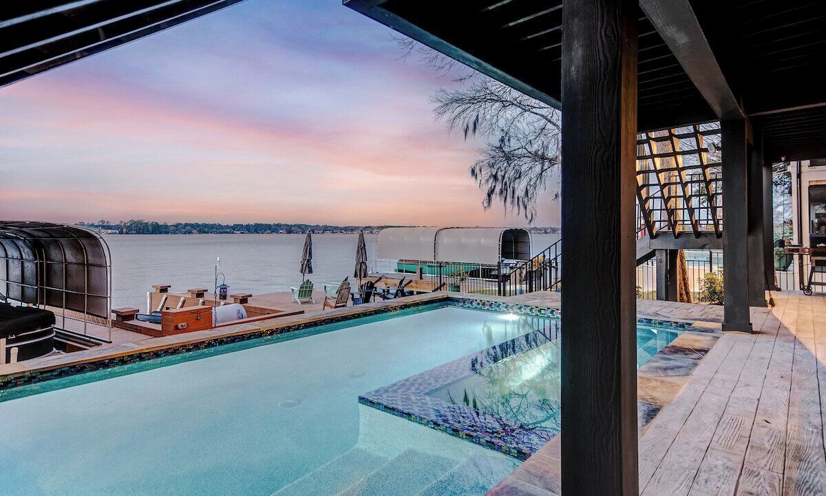Photo of Outdoor in Walden on Lake Conroe