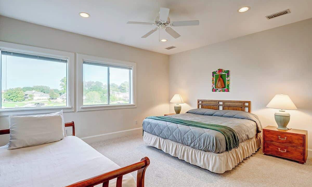 Photo of Bathroom in Walden on Lake Conroe