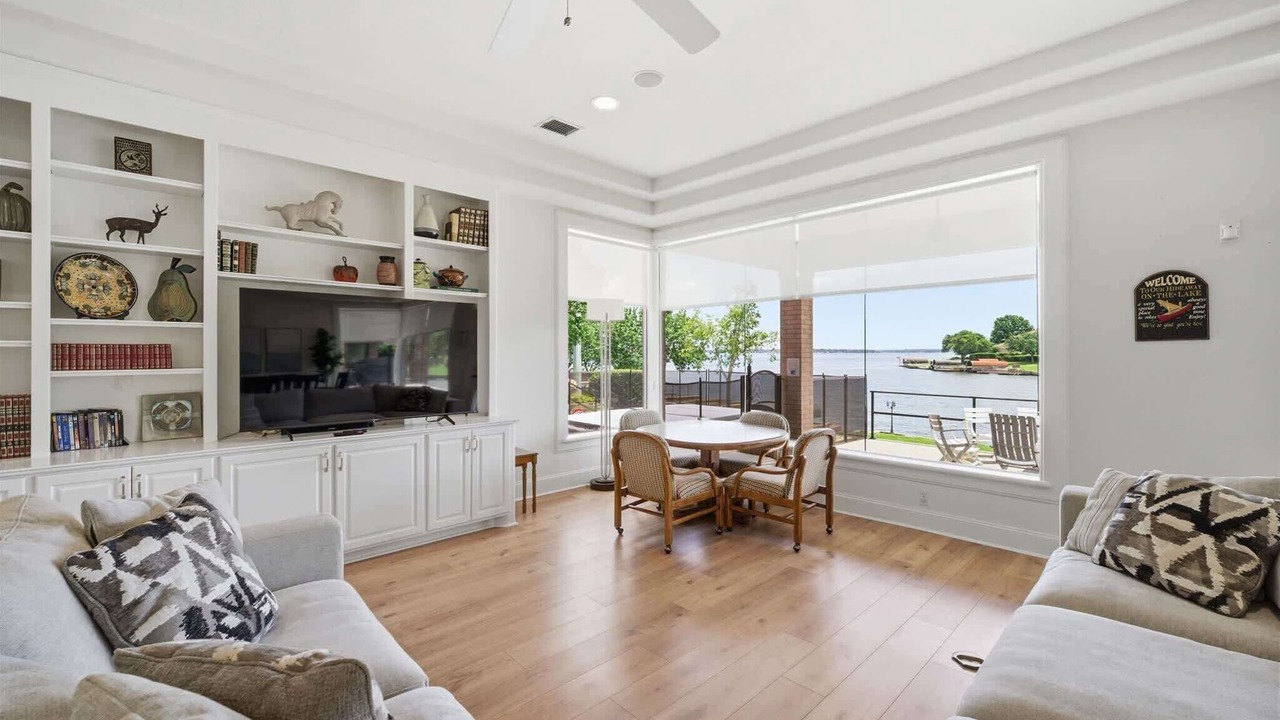 Photo of Bedroom in Walden on Lake Conroe
