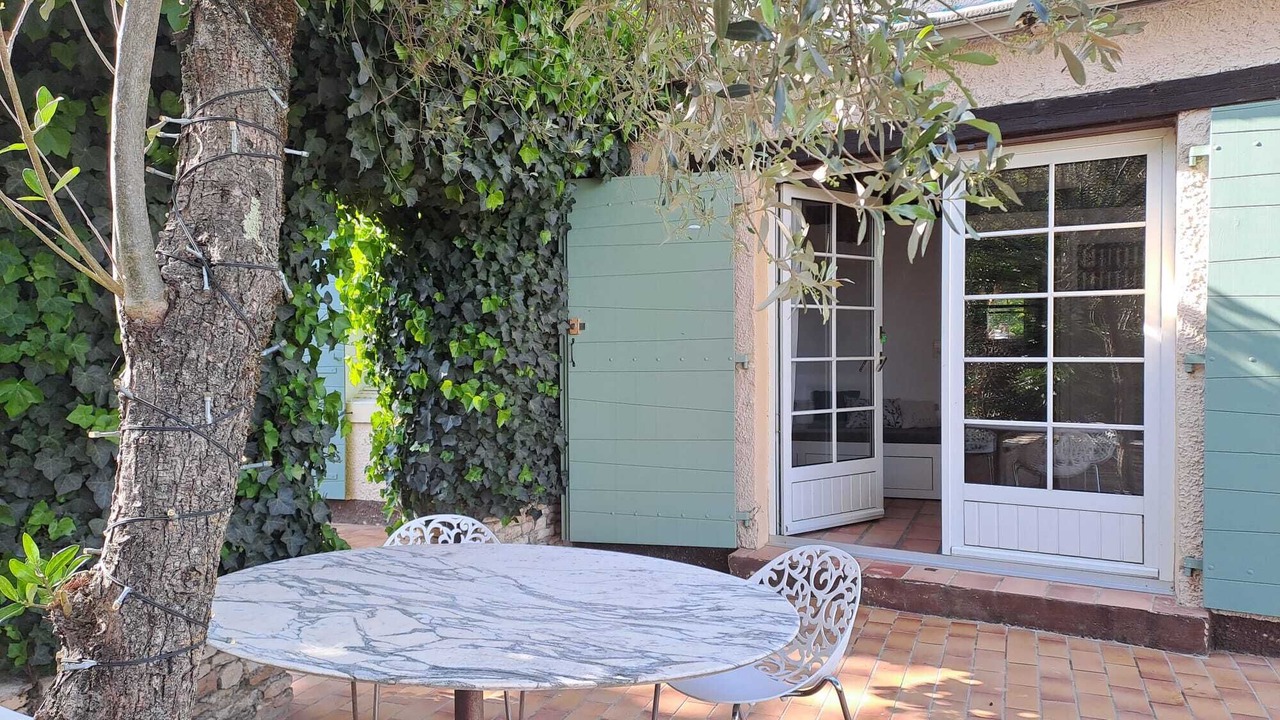 Photo of Outdoor in Caderousse