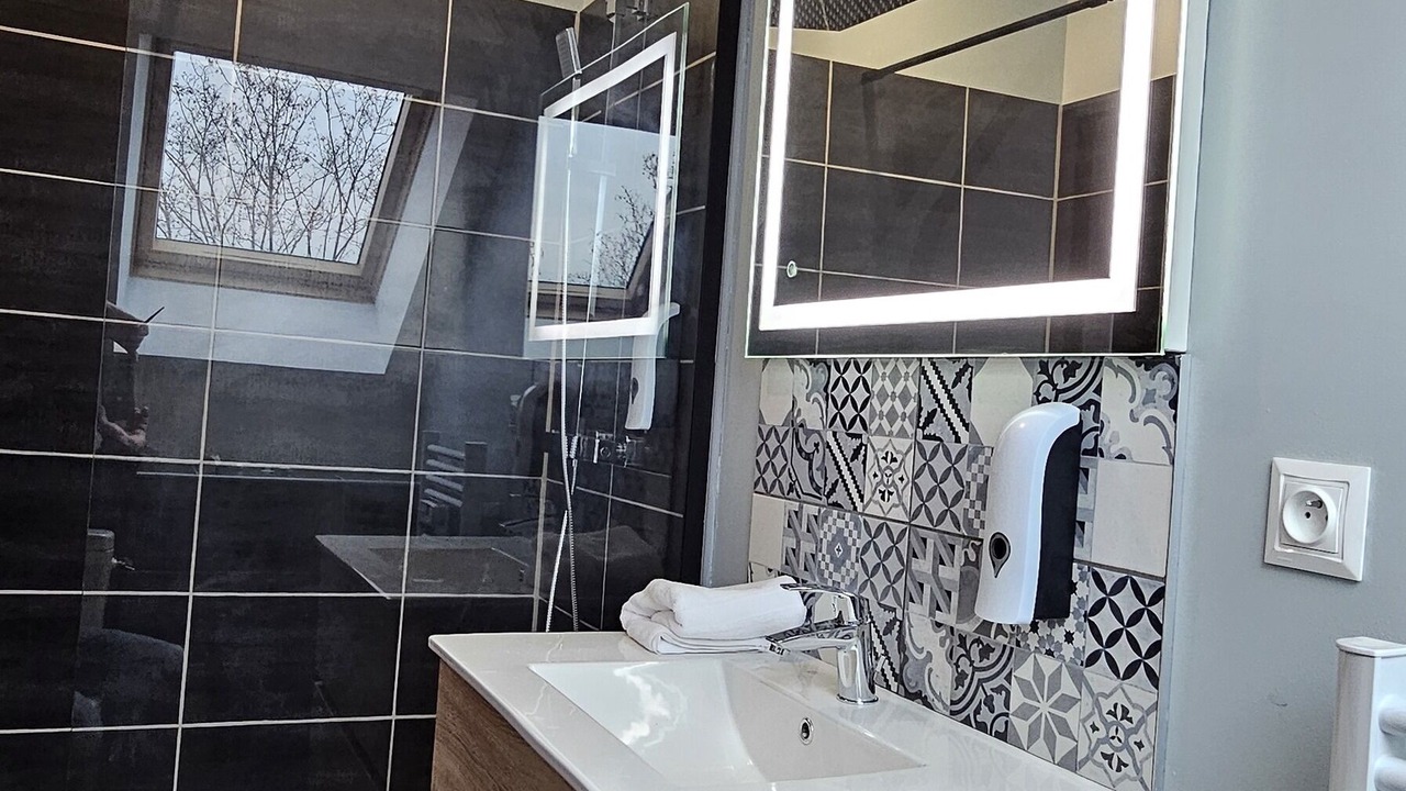 Photo of Bathroom in Laon