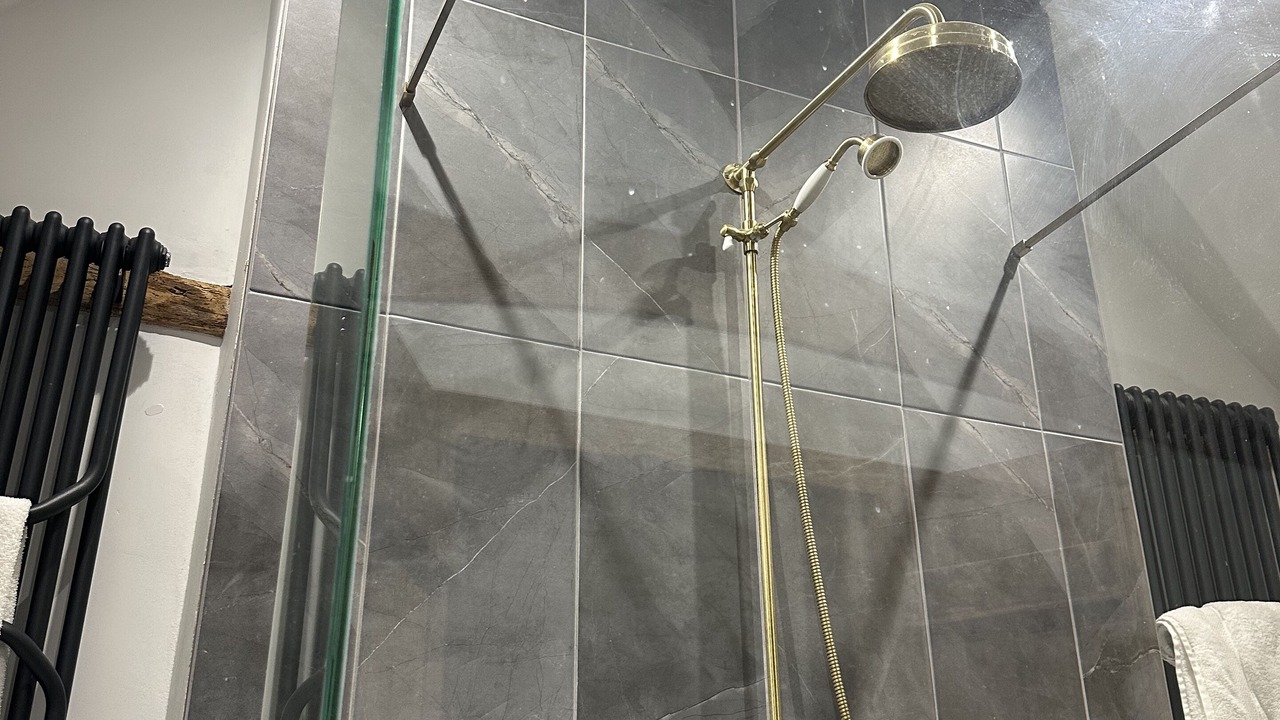 Photo of Others in Dorking