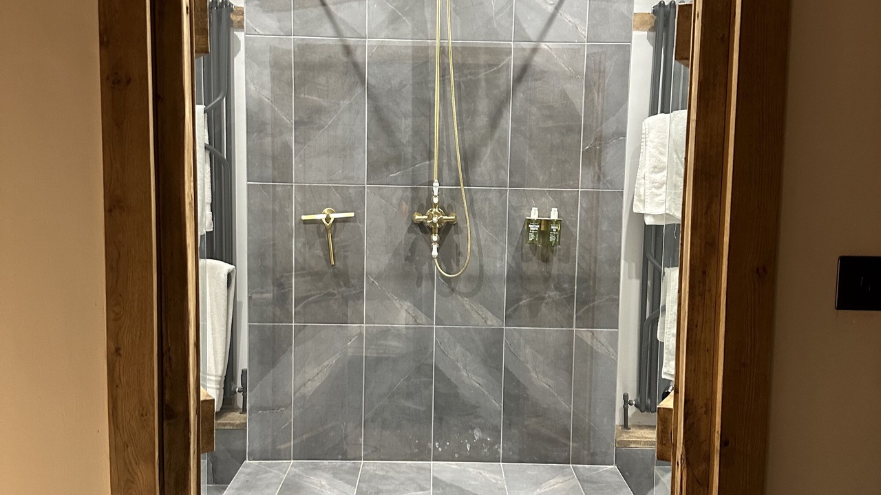 Photo of Others in Dorking