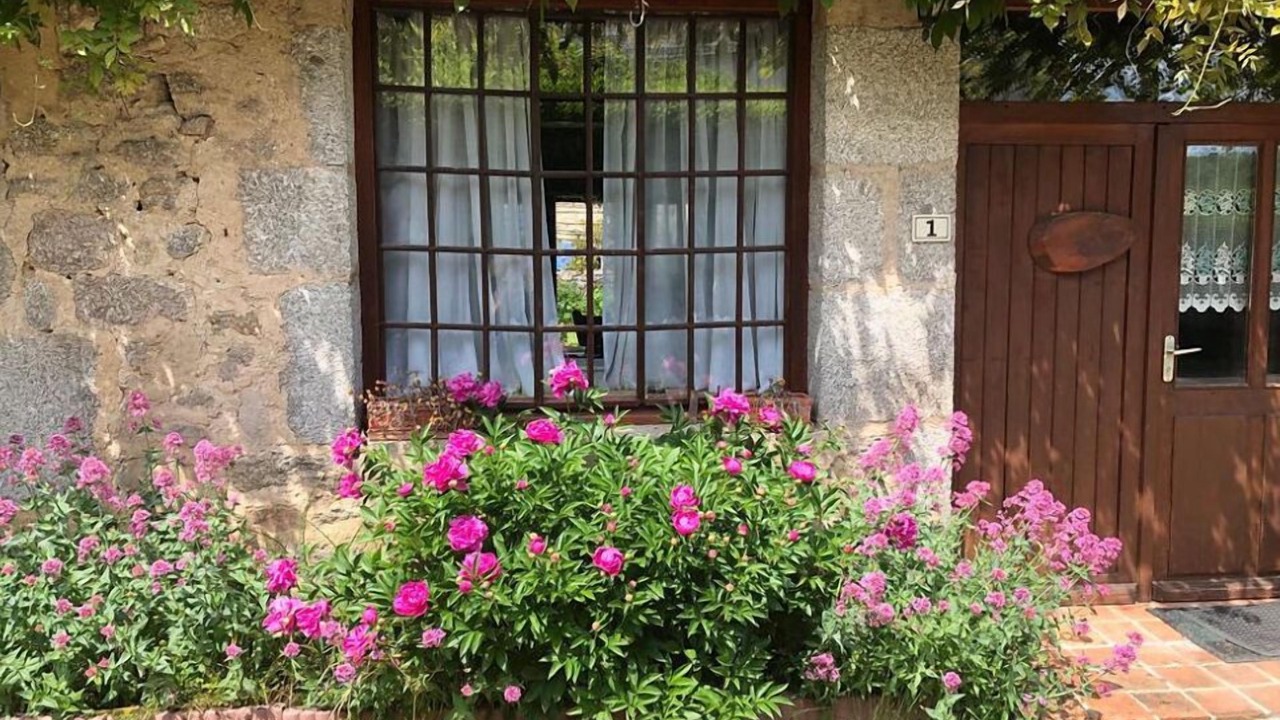 Photo of Outdoor in Chalaux