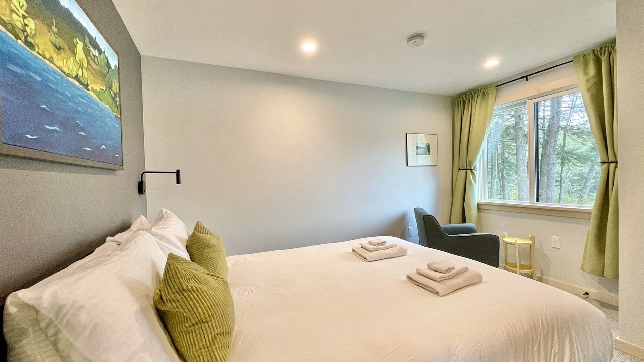 Photo of Bedroom in Boothbay