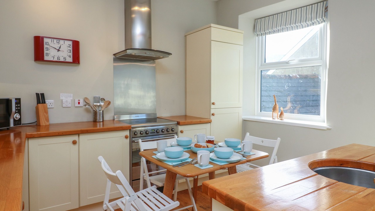 Photo of Kitchen in Stoke Fleming