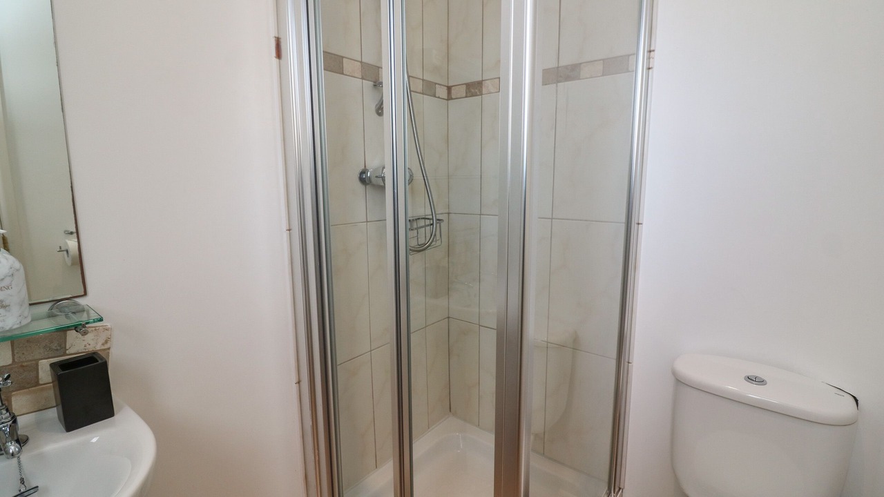 Photo of Bathroom in Stoke Fleming