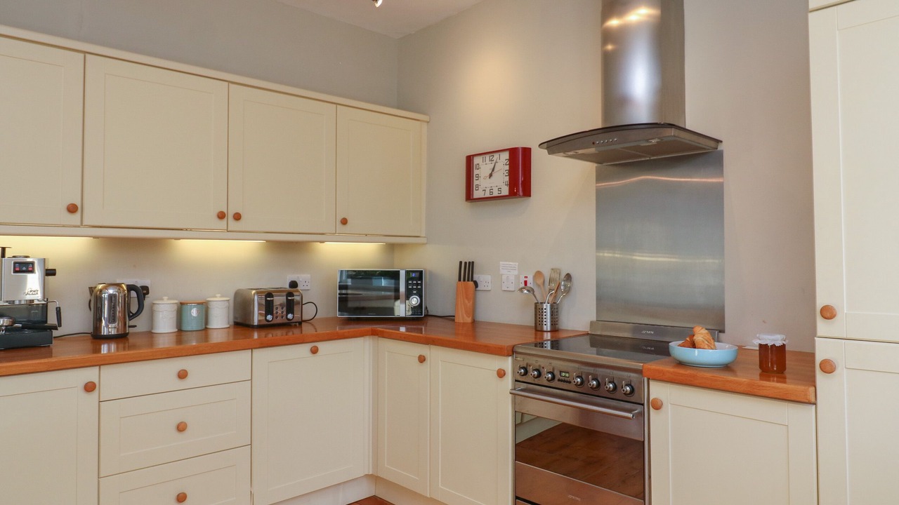 Photo of Kitchen in Stoke Fleming