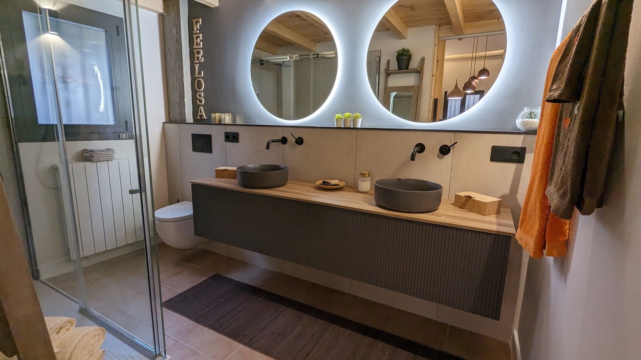 Photo of Bathroom in Villamediana de Iregua