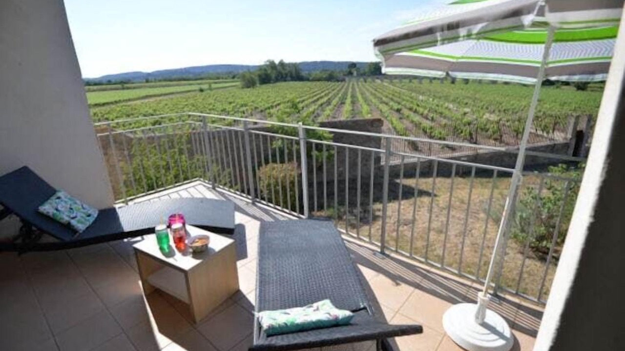 Photo of Patio Balcony in Azille